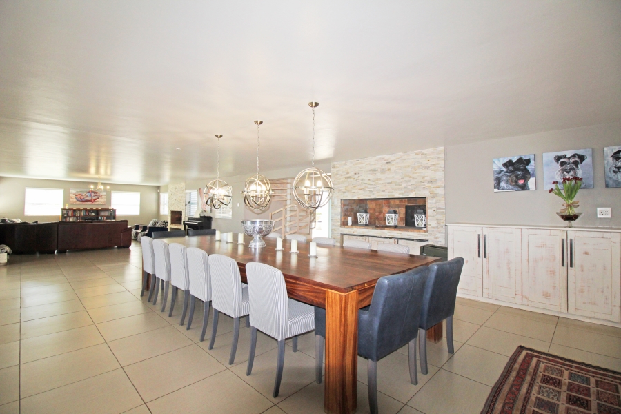 6 Bedroom Property for Sale in Jacobsbaai Western Cape